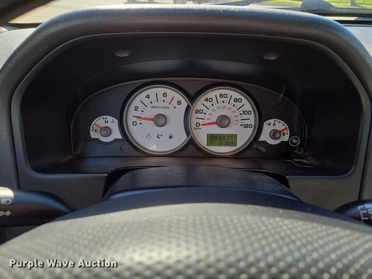 image for item EE8562 2006 Ford  Escape XLT SUV