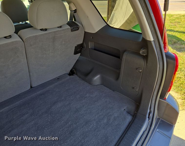 image for item EE8562 2006 Ford  Escape XLT SUV