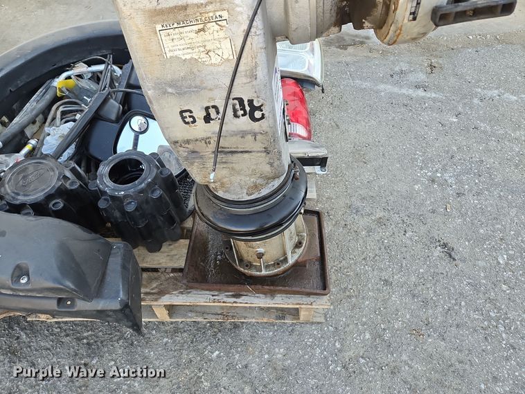 image for item EE8584 Case  SL 2 plate compactor