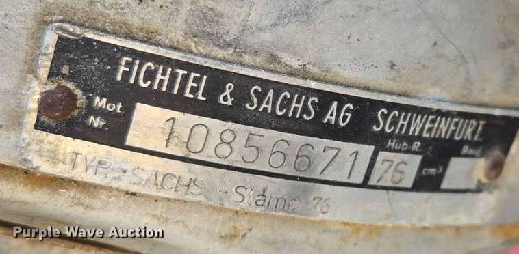 image for item EE8584 Case  SL 2 plate compactor