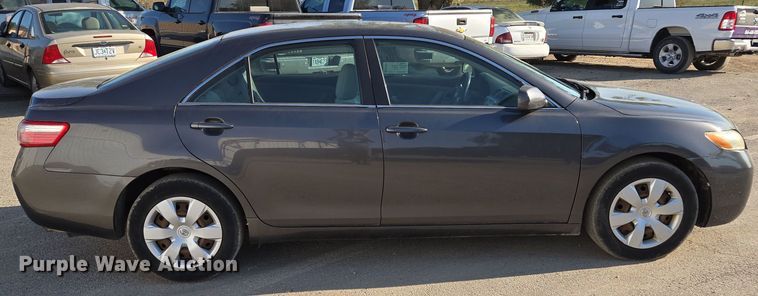 image for item EE8587 2008 Toyota  Camry LE 