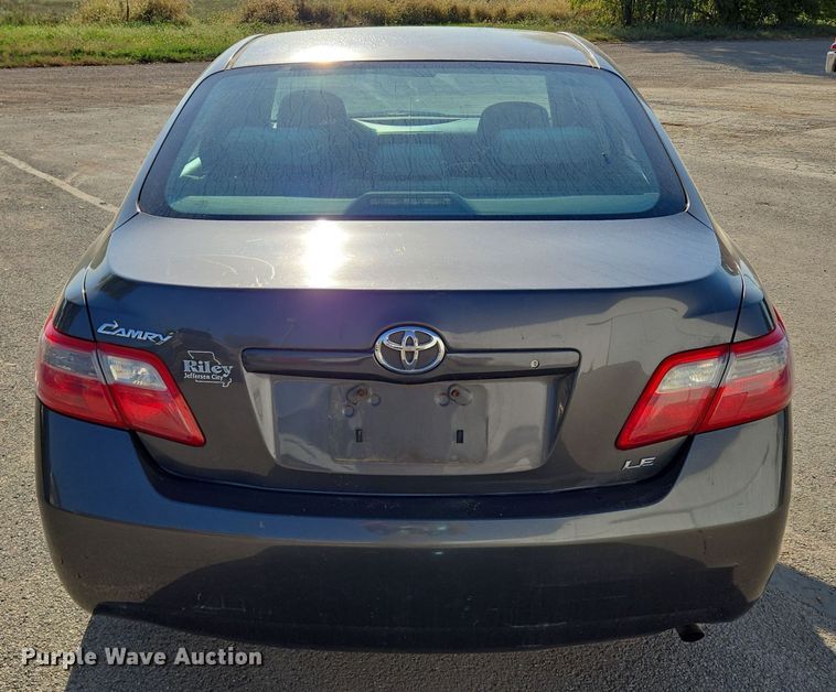 image for item EE8587 2008 Toyota  Camry LE 