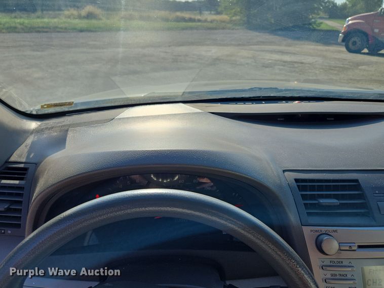 image for item EE8587 2008 Toyota  Camry LE 