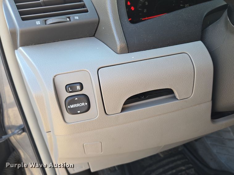 image for item EE8587 2008 Toyota  Camry LE 