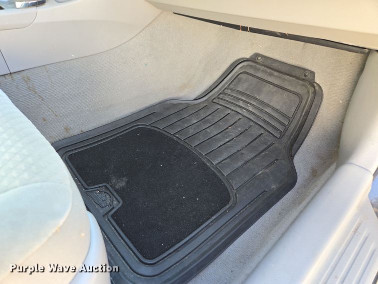 image for item EE8587 2008 Toyota  Camry LE 