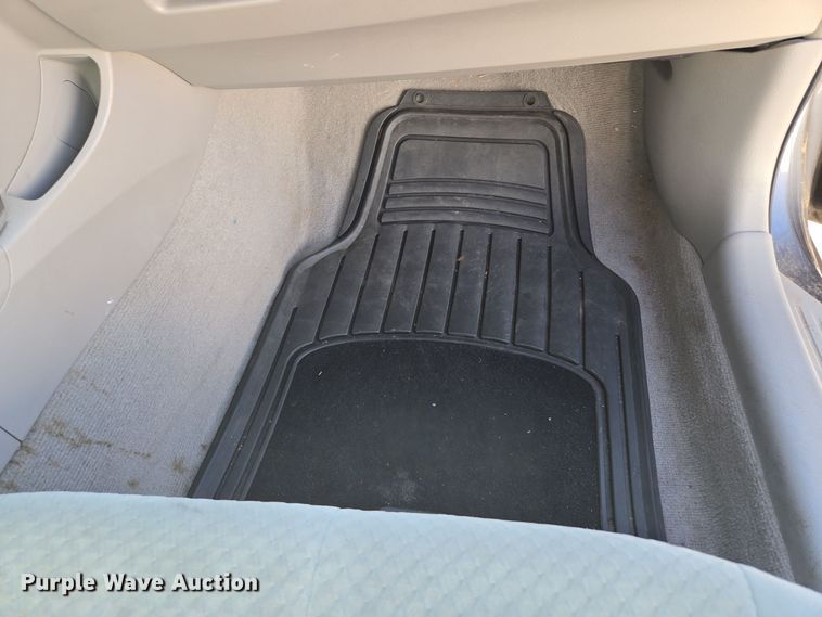 image for item EE8587 2008 Toyota  Camry LE 