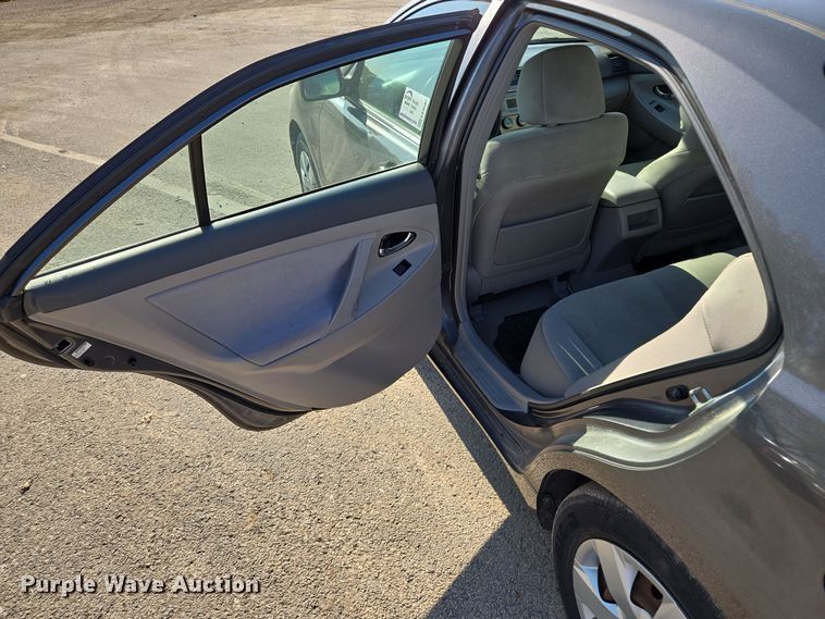 image for item EE8587 2008 Toyota  Camry LE 