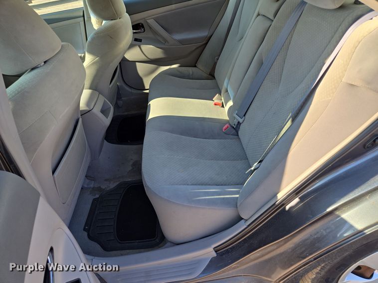 image for item EE8587 2008 Toyota  Camry LE 