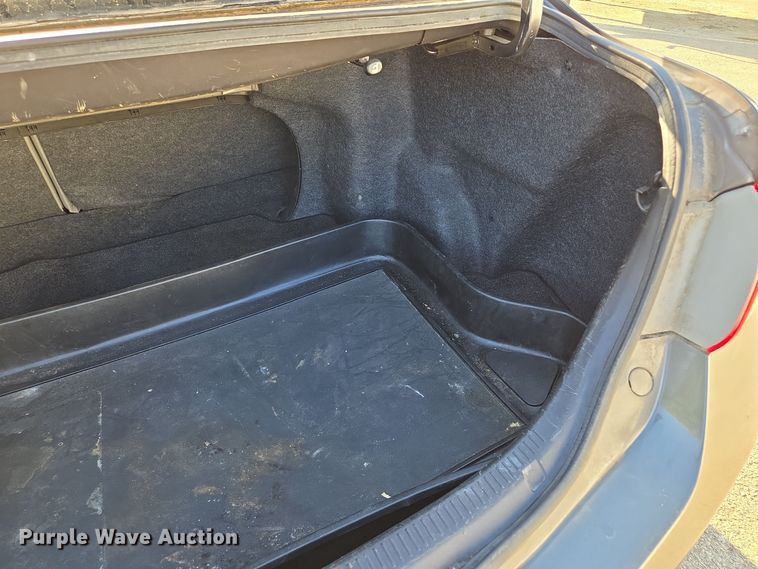 image for item EE8587 2008 Toyota  Camry LE 