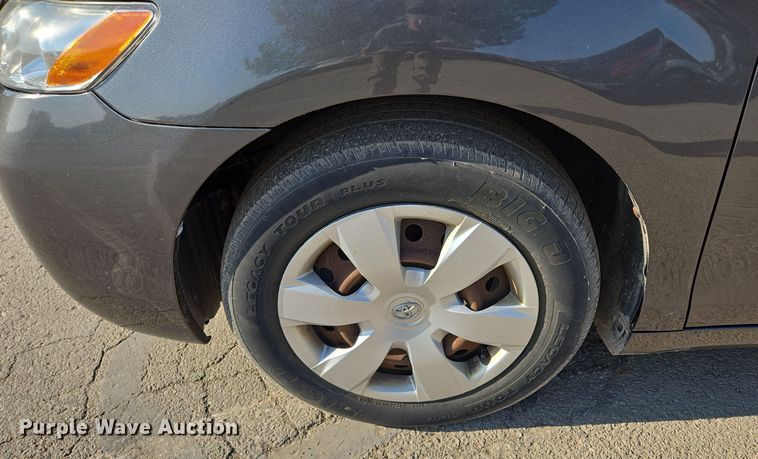 image for item EE8587 2008 Toyota  Camry LE 