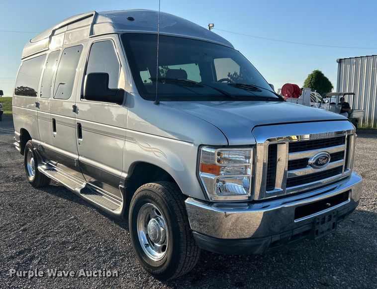image for item EG0930 2011 Ford E250 handicap accessible van