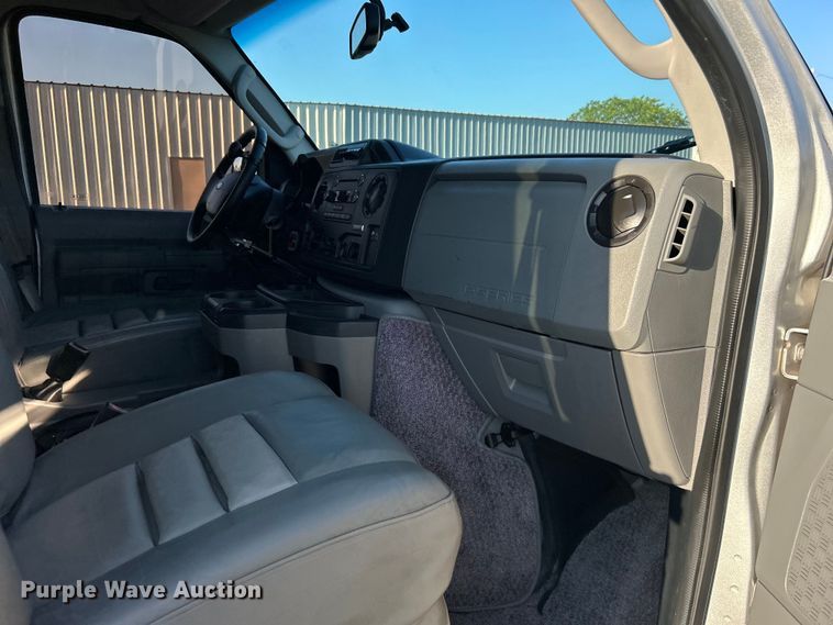 image for item EG0930 2011 Ford E250 handicap accessible van