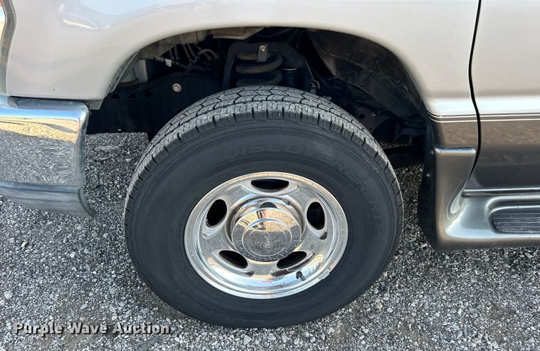 image for item EG0930 2011 Ford E250 handicap accessible van