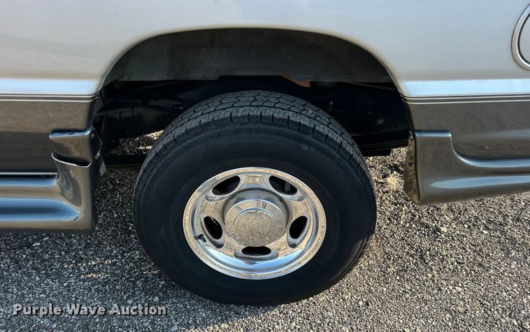 image for item EG0930 2011 Ford E250 handicap accessible van