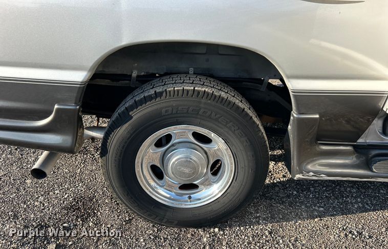 image for item EG0930 2011 Ford E250 handicap accessible van