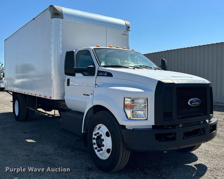 image for item EG1103 2016 Ford F650 Super Duty  box truck