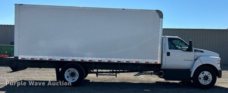 image for item EG1103 2016 Ford F650 Super Duty  box truck