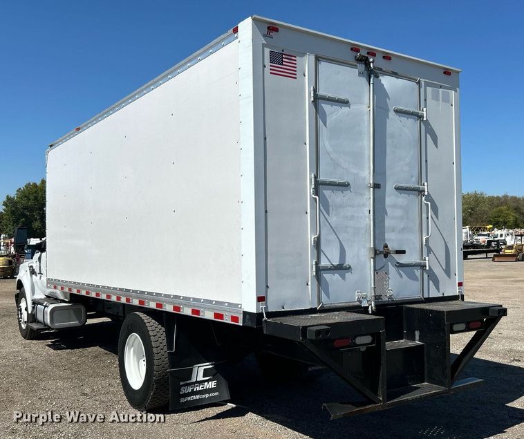 image for item EG1103 2016 Ford F650 Super Duty  box truck