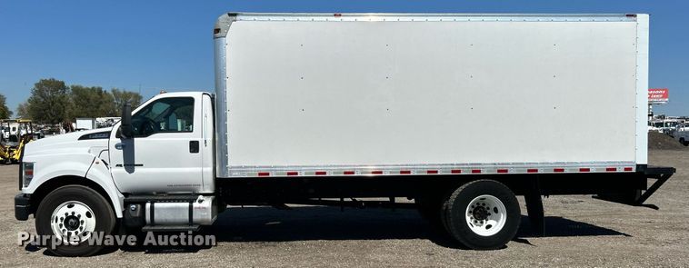 image for item EG1103 2016 Ford F650 Super Duty  box truck
