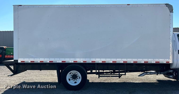 image for item EG1103 2016 Ford F650 Super Duty  box truck