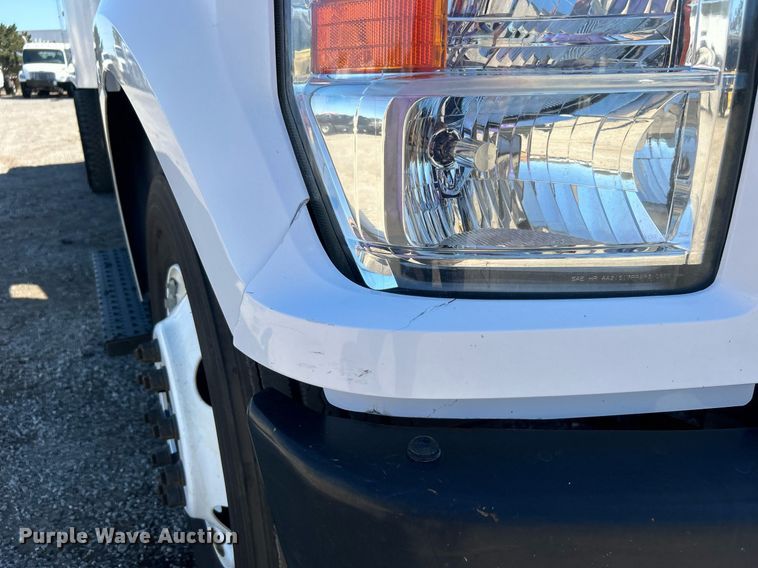 image for item EG1103 2016 Ford F650 Super Duty  box truck