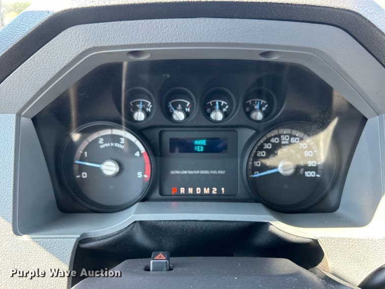 image for item EG1103 2016 Ford F650 Super Duty  box truck