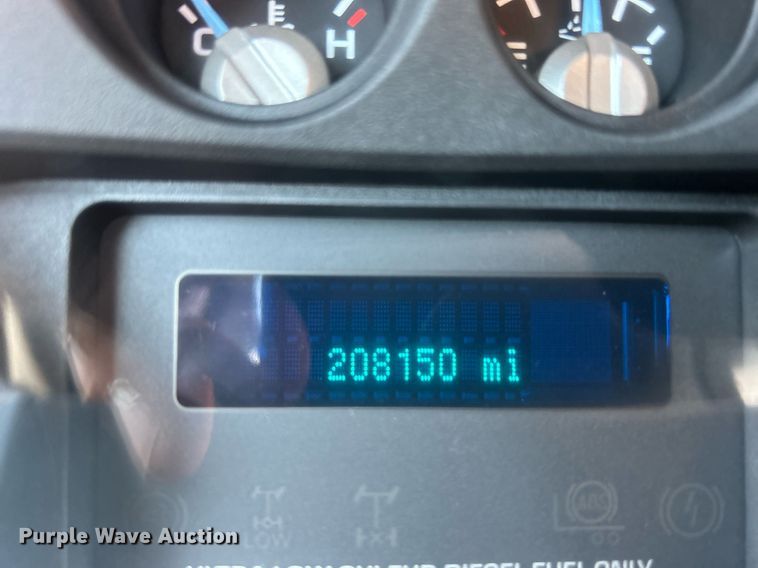 image for item EG1103 2016 Ford F650 Super Duty  box truck