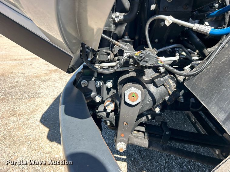 image for item EG1103 2016 Ford F650 Super Duty  box truck