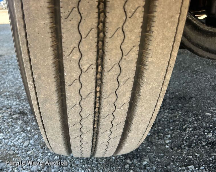 image for item EG1103 2016 Ford F650 Super Duty  box truck