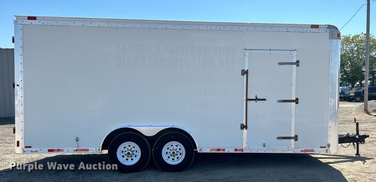 image for item EG1119 1999 Forest River enclosed cargo trailer