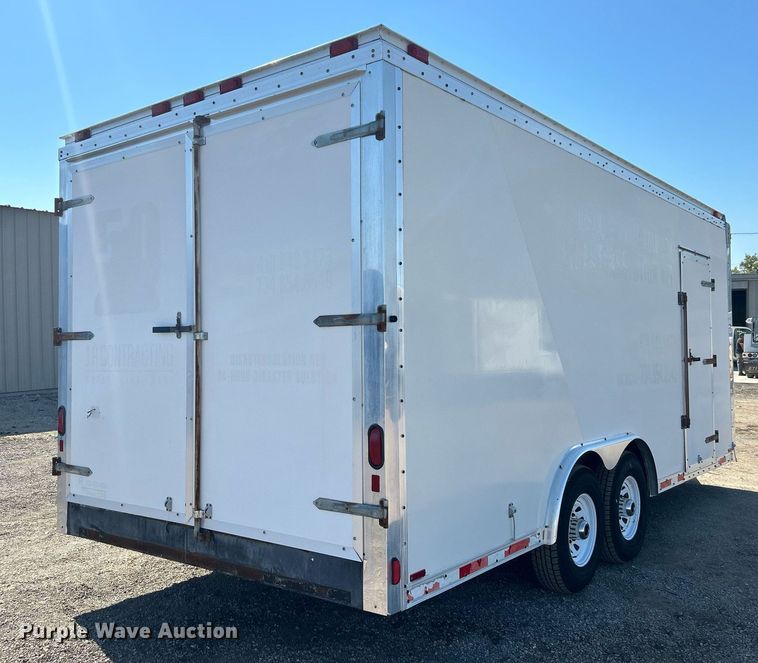 image for item EG1119 1999 Forest River enclosed cargo trailer