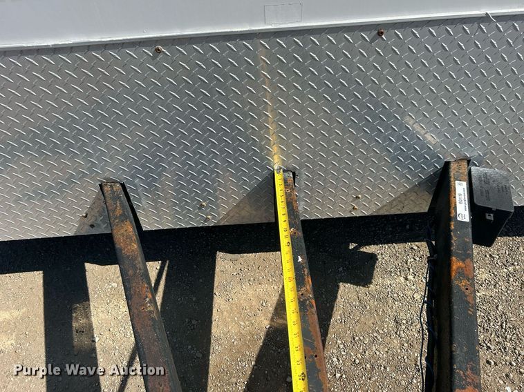 image for item EG1119 1999 Forest River enclosed cargo trailer