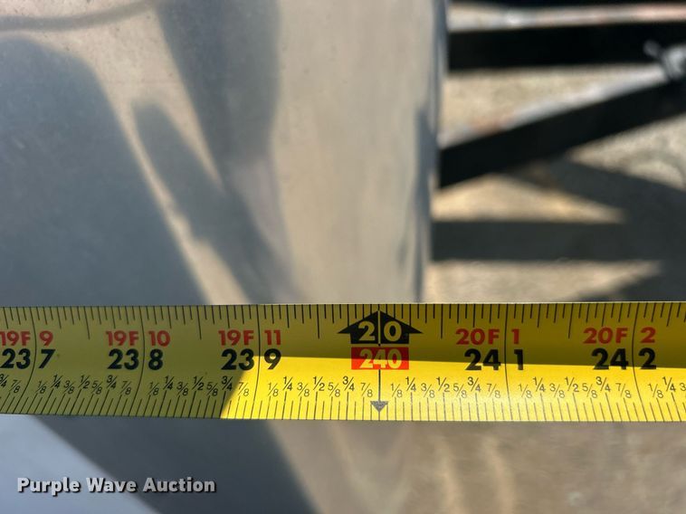 image for item EG1119 1999 Forest River enclosed cargo trailer