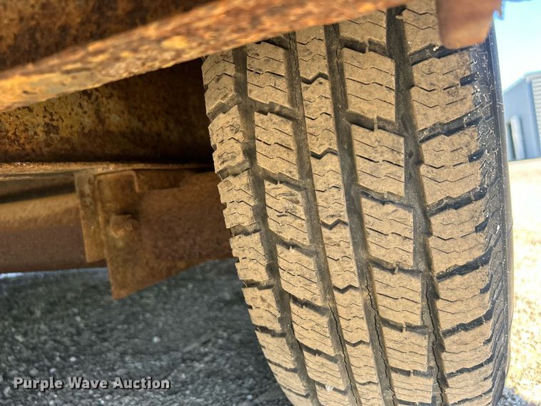 image for item EG1119 1999 Forest River enclosed cargo trailer