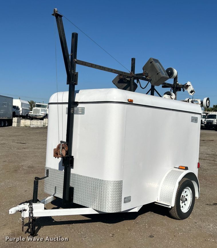 image for item EG1126 2007 CM Trailers enclosed cargo trailer