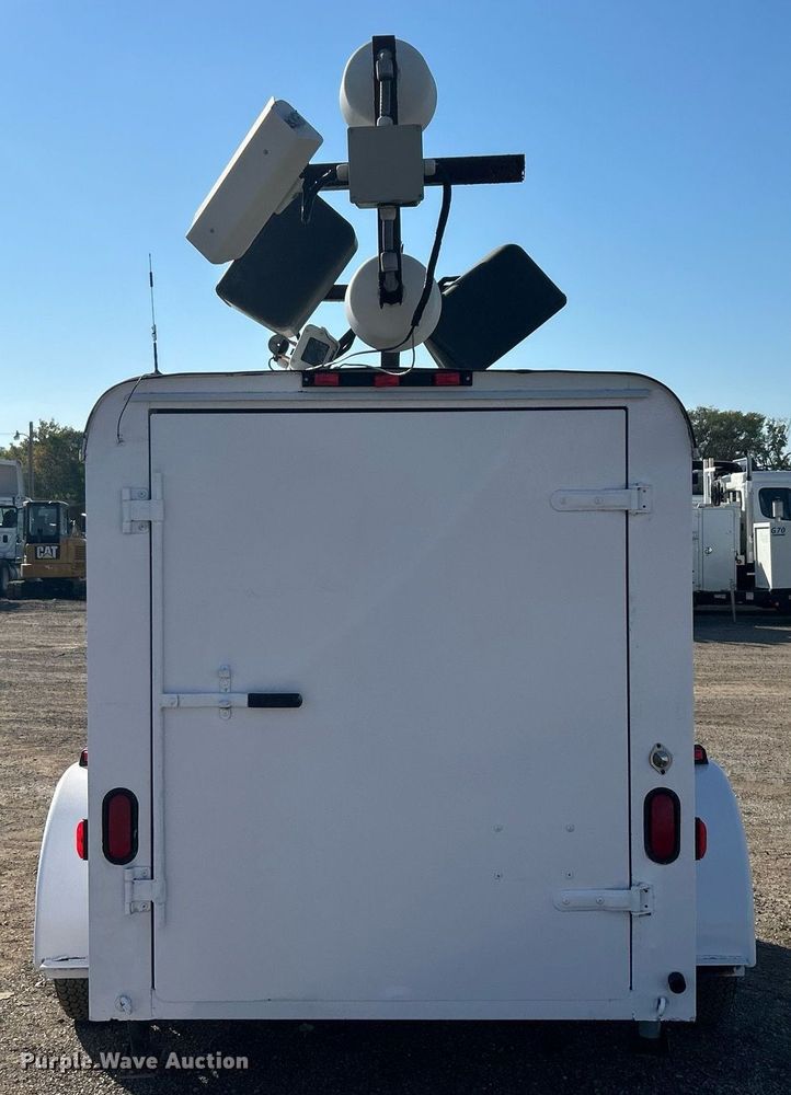 image for item EG1126 2007 CM Trailers enclosed cargo trailer