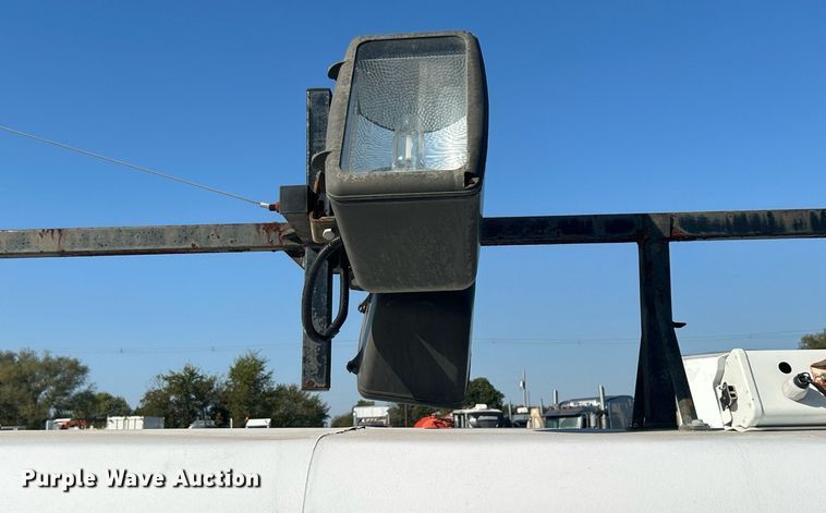 image for item EG1126 2007 CM Trailers enclosed cargo trailer