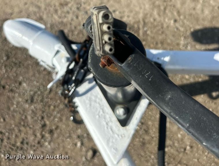 image for item EG1126 2007 CM Trailers enclosed cargo trailer