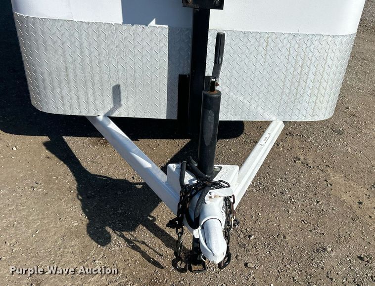 image for item EG1126 2007 CM Trailers enclosed cargo trailer