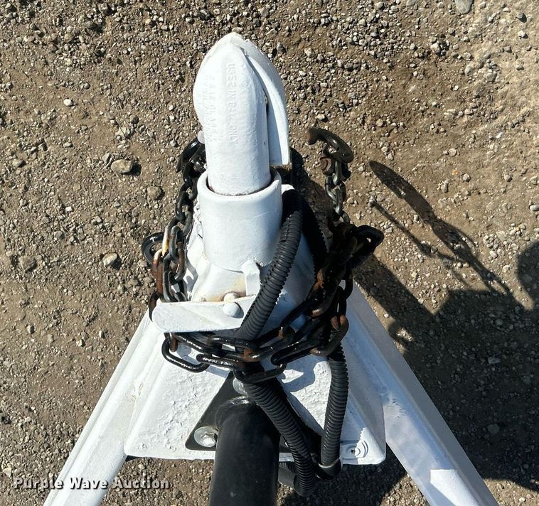 image for item EG1126 2007 CM Trailers enclosed cargo trailer