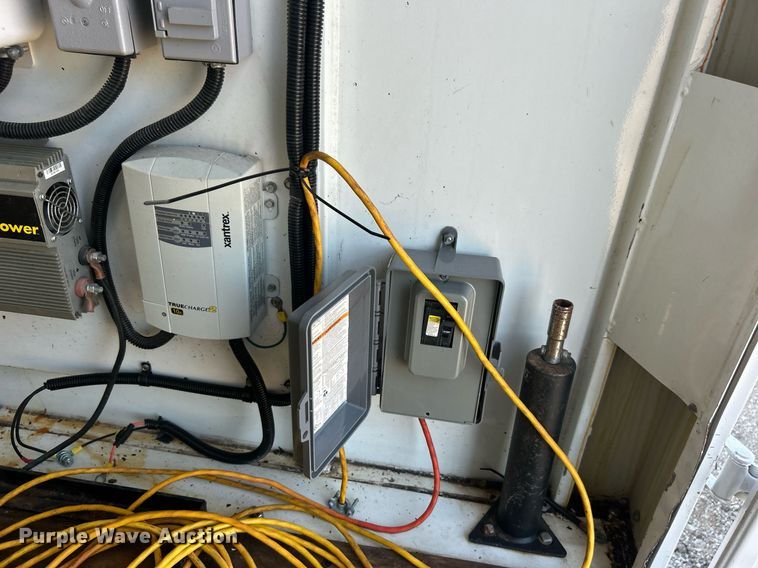 image for item EG1126 2007 CM Trailers enclosed cargo trailer