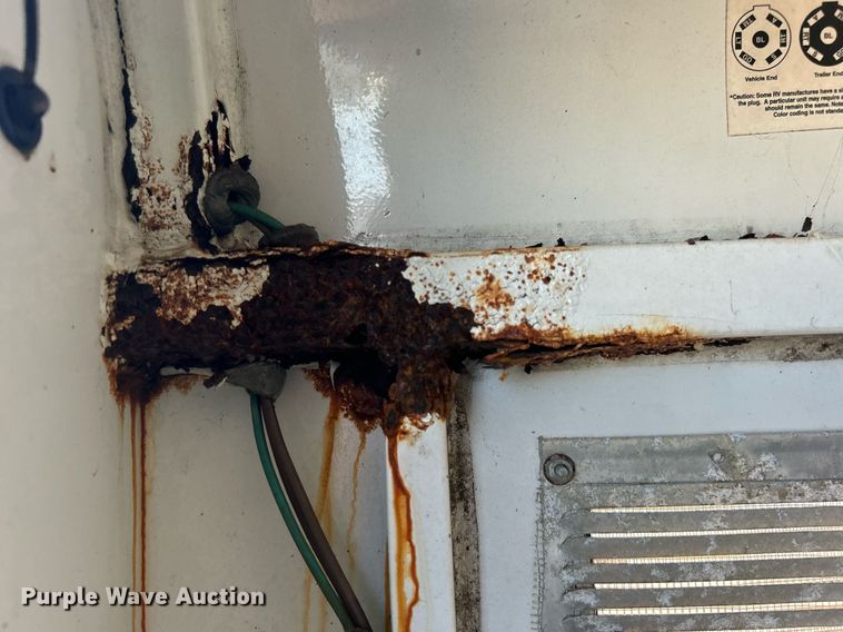 image for item EG1126 2007 CM Trailers enclosed cargo trailer