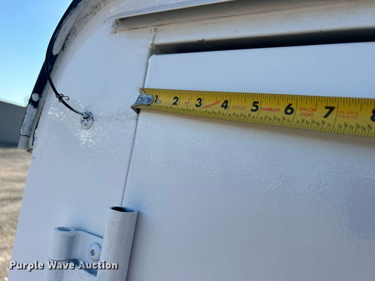 image for item EG1126 2007 CM Trailers enclosed cargo trailer