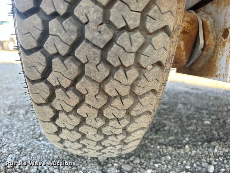 image for item EG1126 2007 CM Trailers enclosed cargo trailer