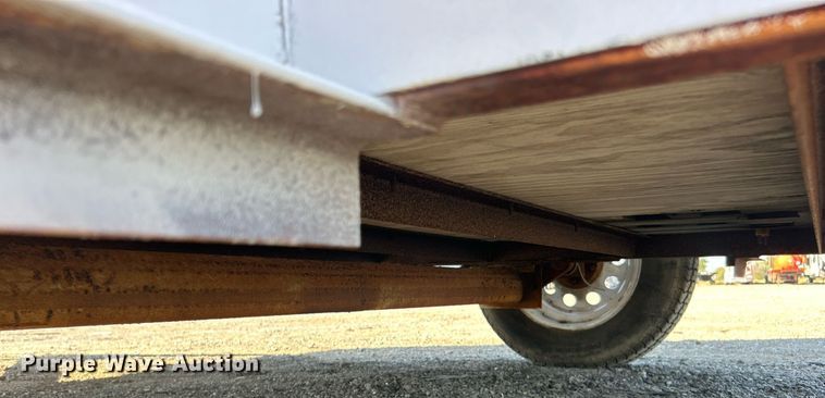 image for item EG1126 2007 CM Trailers enclosed cargo trailer