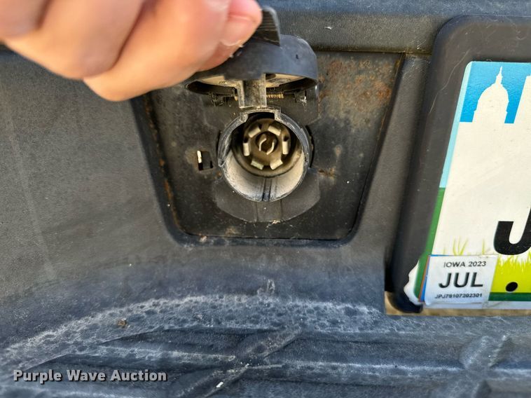 image for item EG6792 2010 Chevrolet Silverado 1500 pickup truck