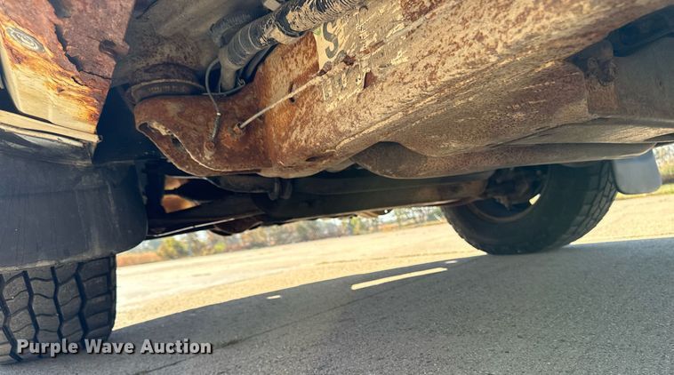 image for item EG6792 2010 Chevrolet Silverado 1500 pickup truck