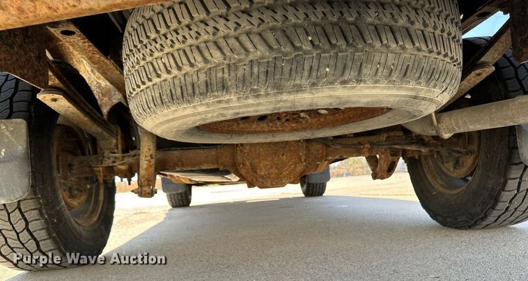 image for item EG6792 2010 Chevrolet Silverado 1500 pickup truck