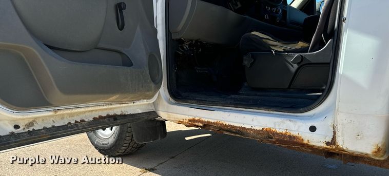 image for item EG6792 2010 Chevrolet Silverado 1500 pickup truck