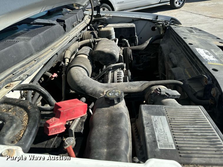 image for item EG6792 2010 Chevrolet Silverado 1500 pickup truck